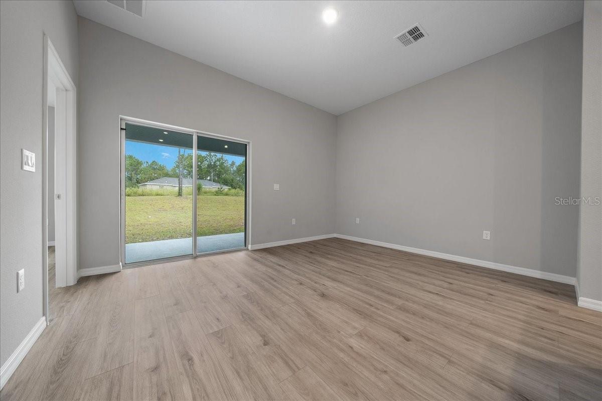 Image 21 of 46 For 6528 140th Pl. Rd.