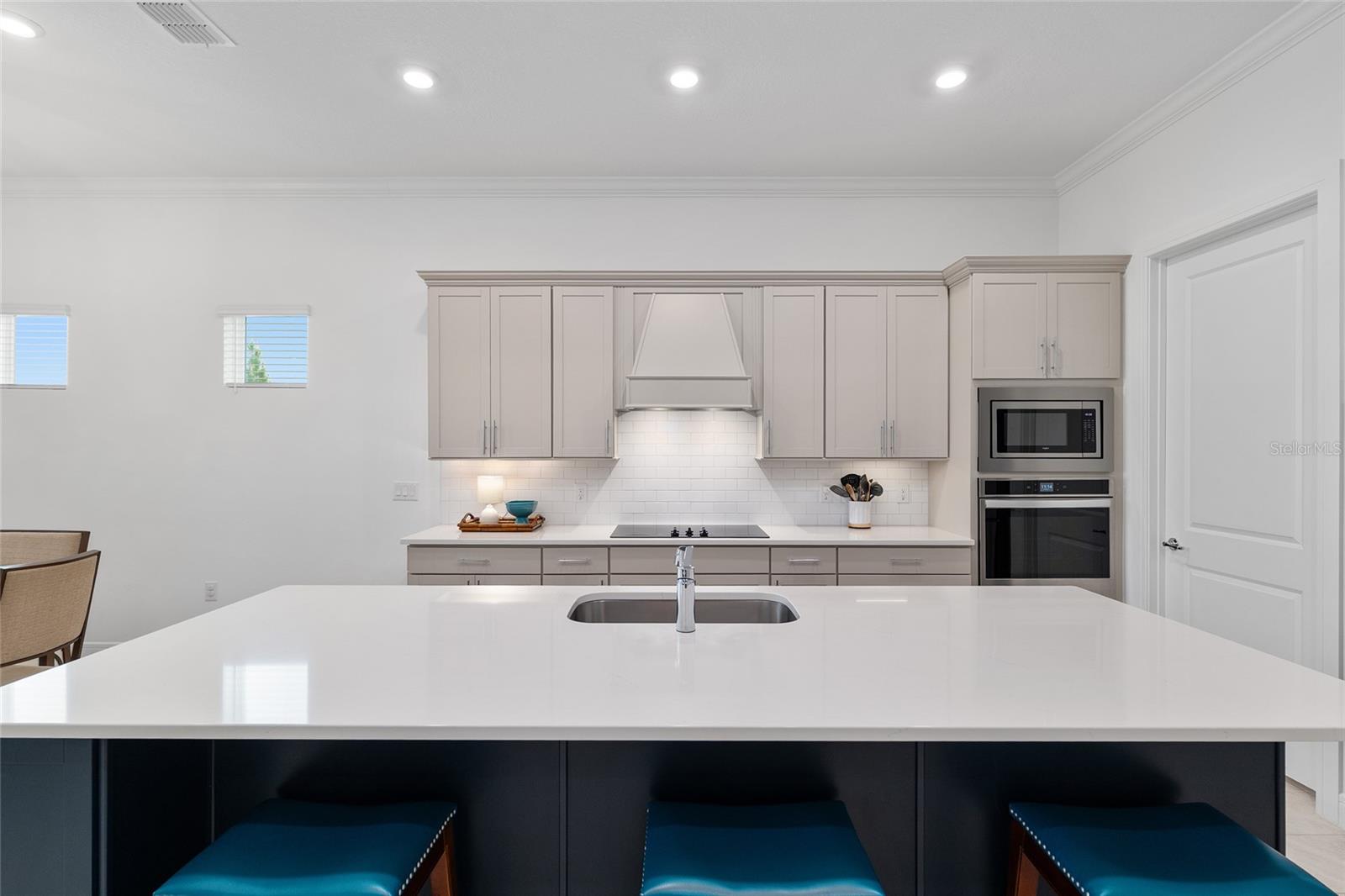 Image 15 of 65 For 6184 89th Court