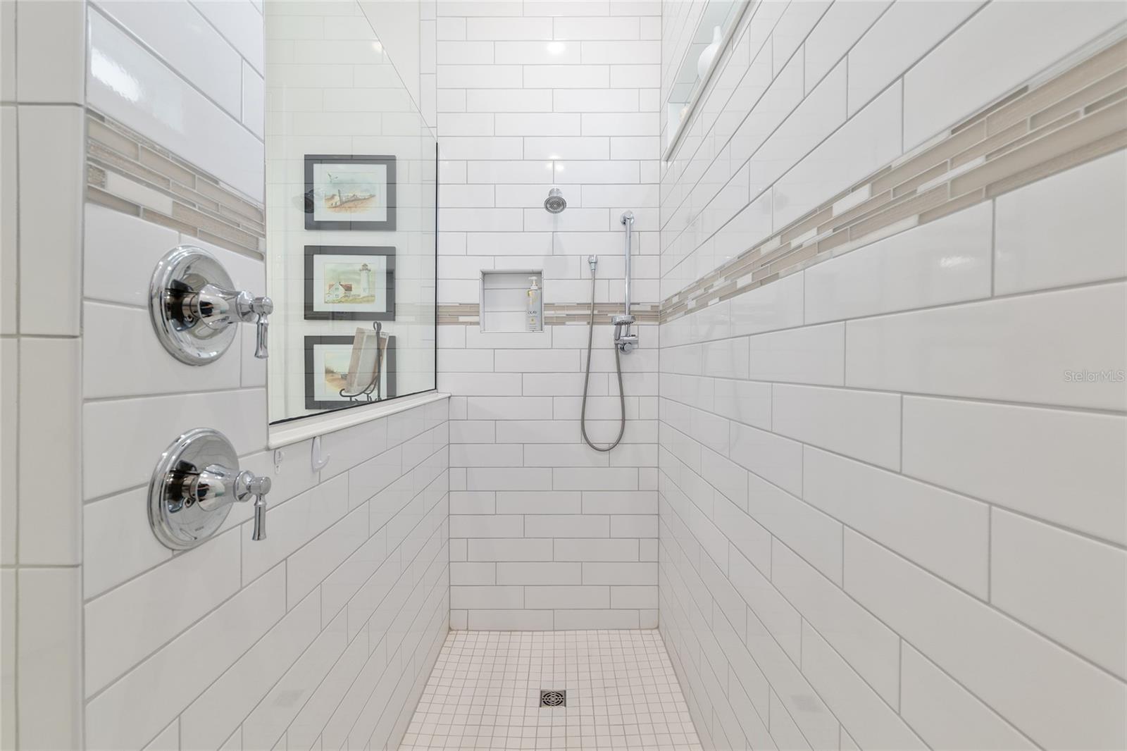 Image 32 of 65 For 6184 89th Court