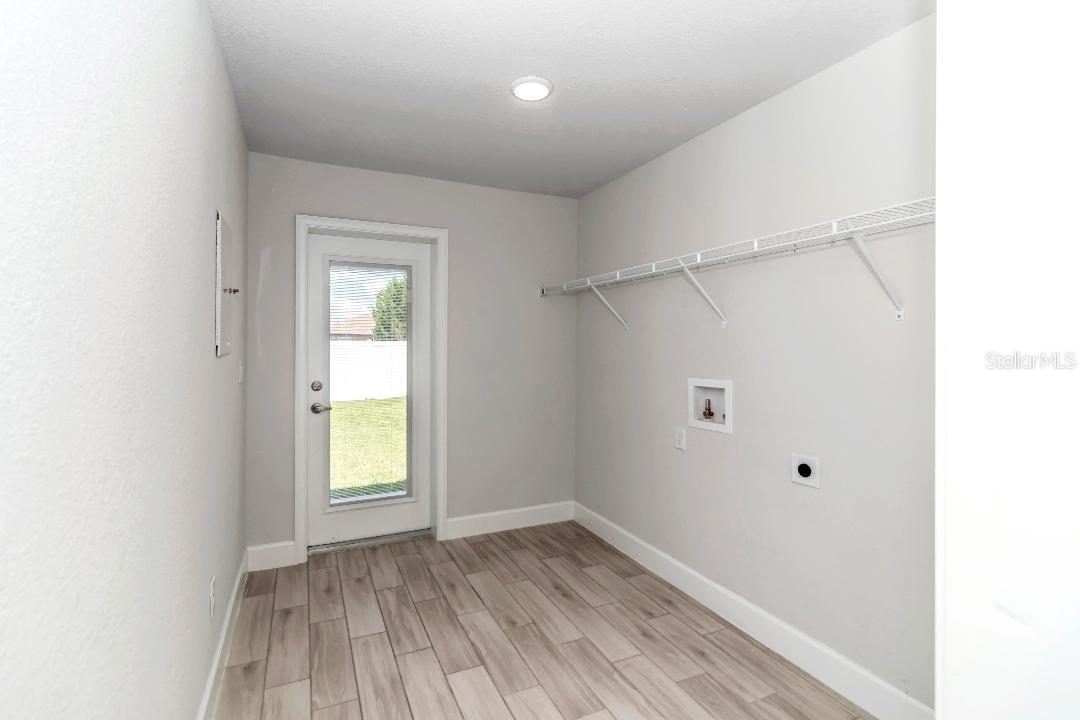Image 17 of 23 For 8376 59th Terrace