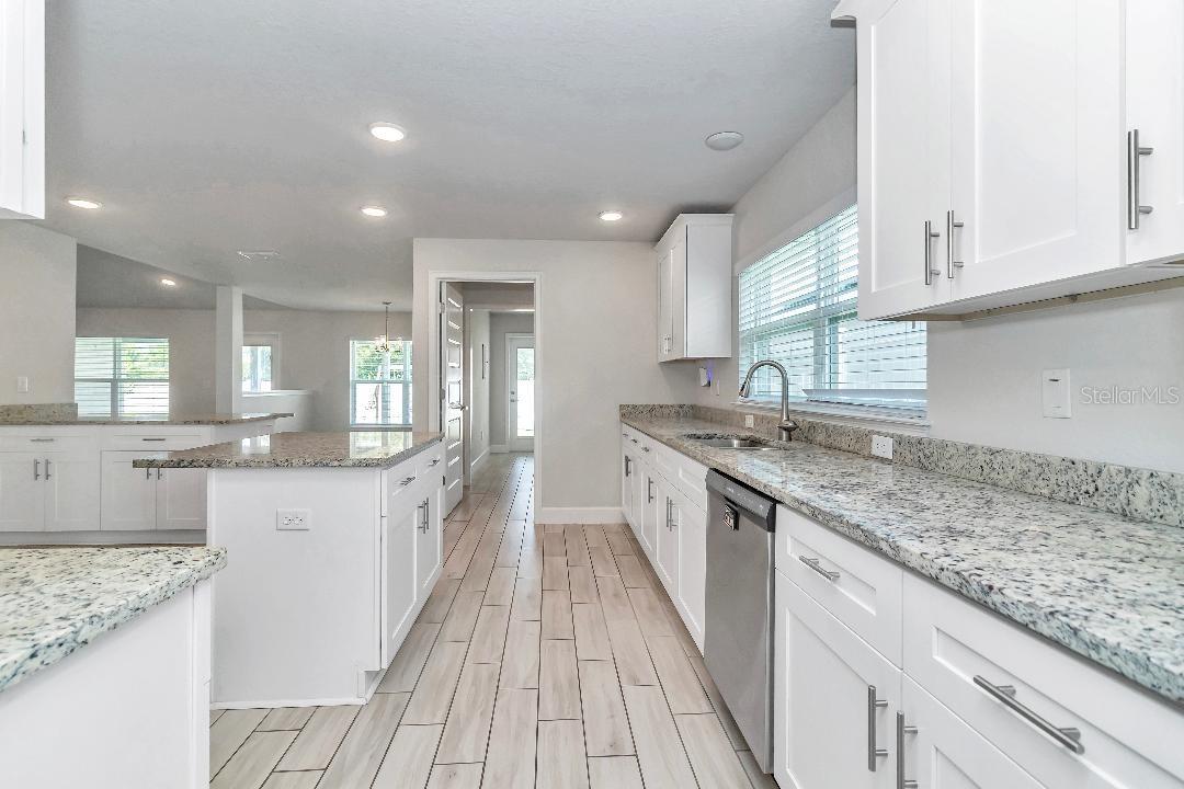 Image 8 of 23 For 8376 59th Terrace