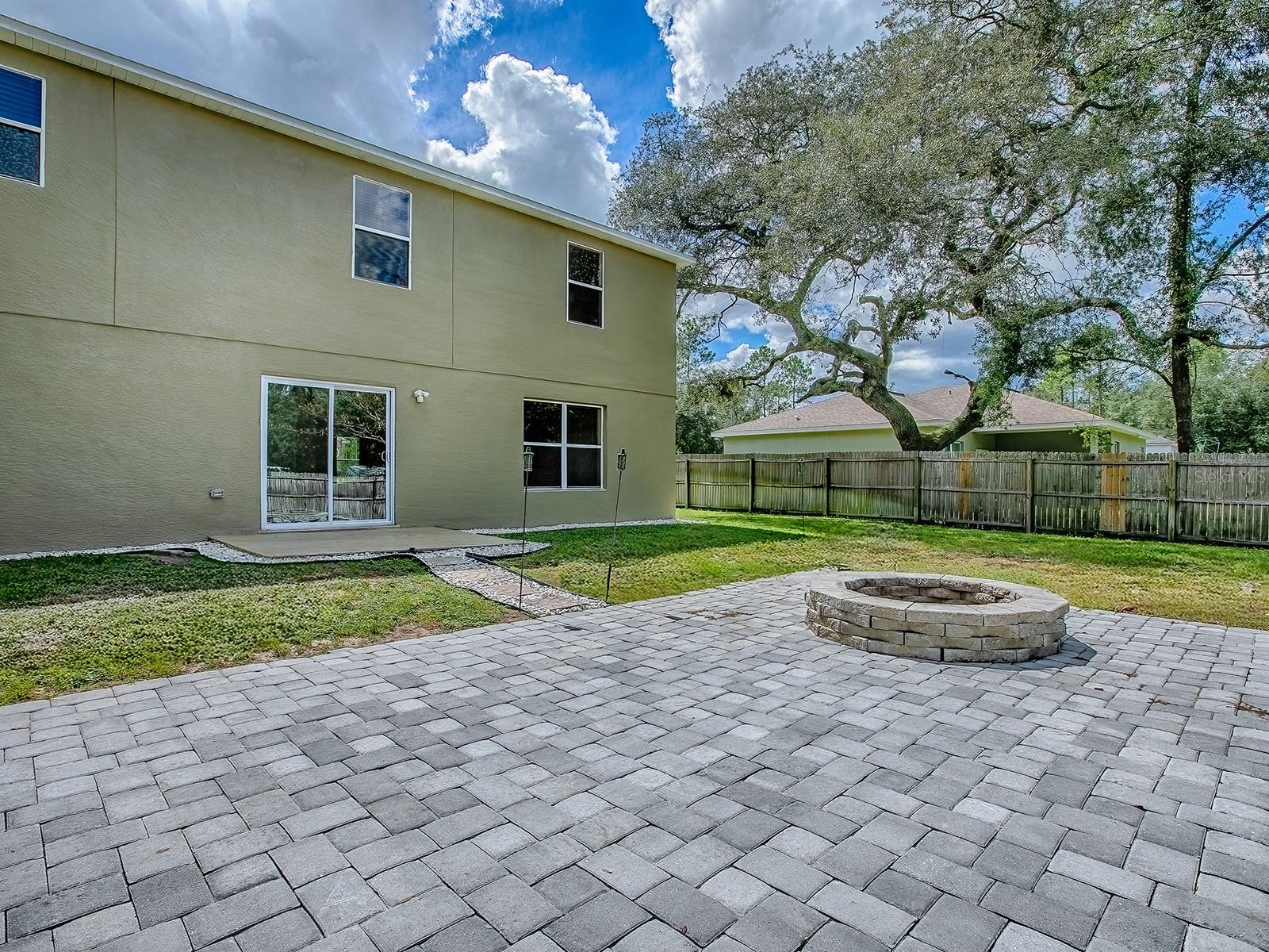 Image 3 of 9 For 1467 Pringle Place