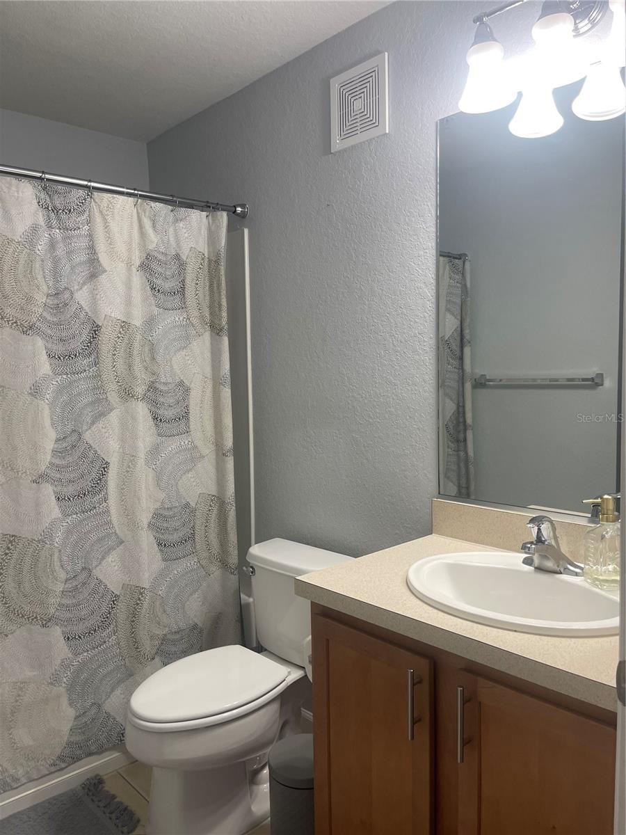 Image 11 of 30 For 4401 Sw 52nd Circle  106