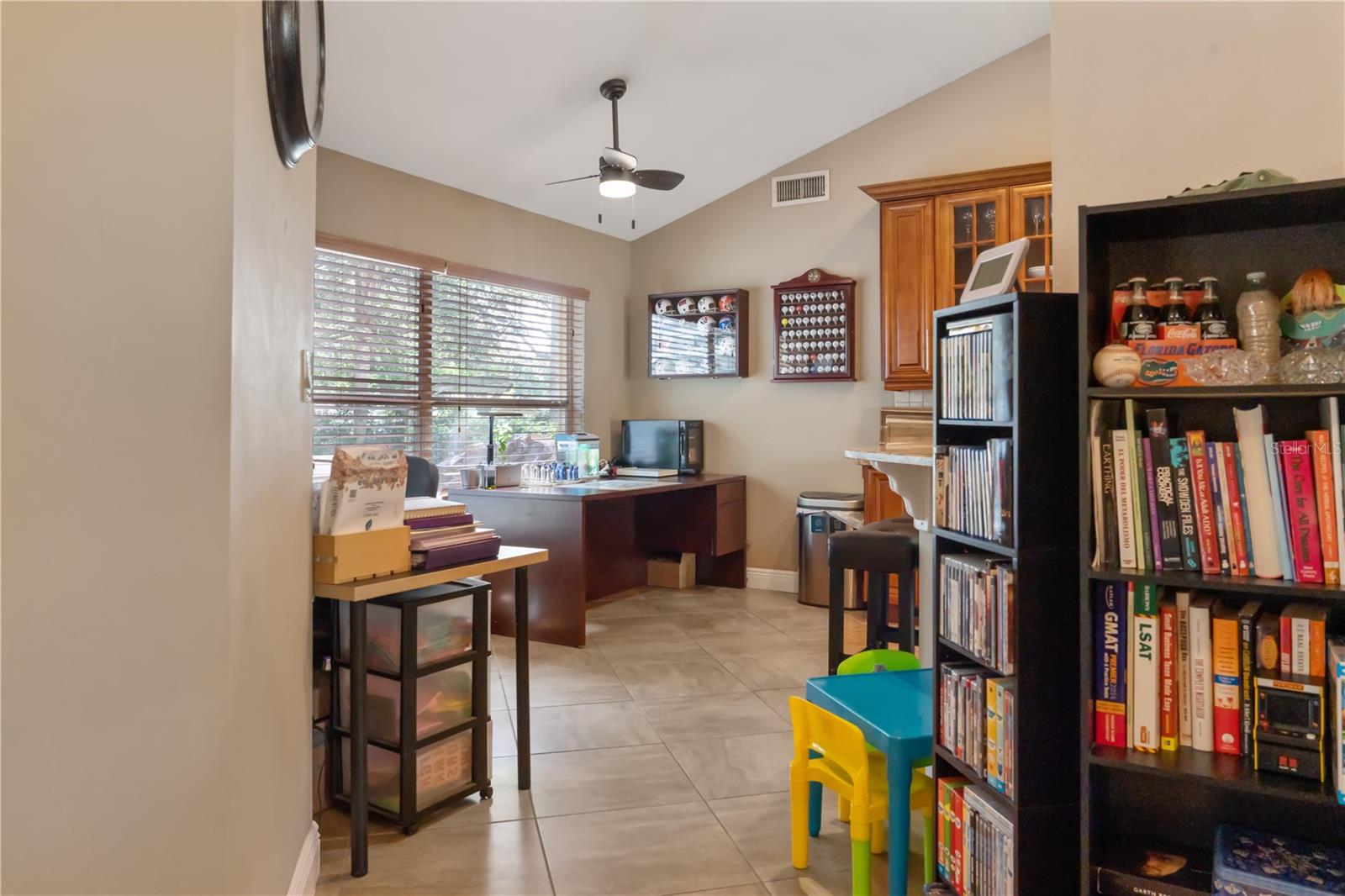 Image 33 of 47 For 901 Forest Hill Drive