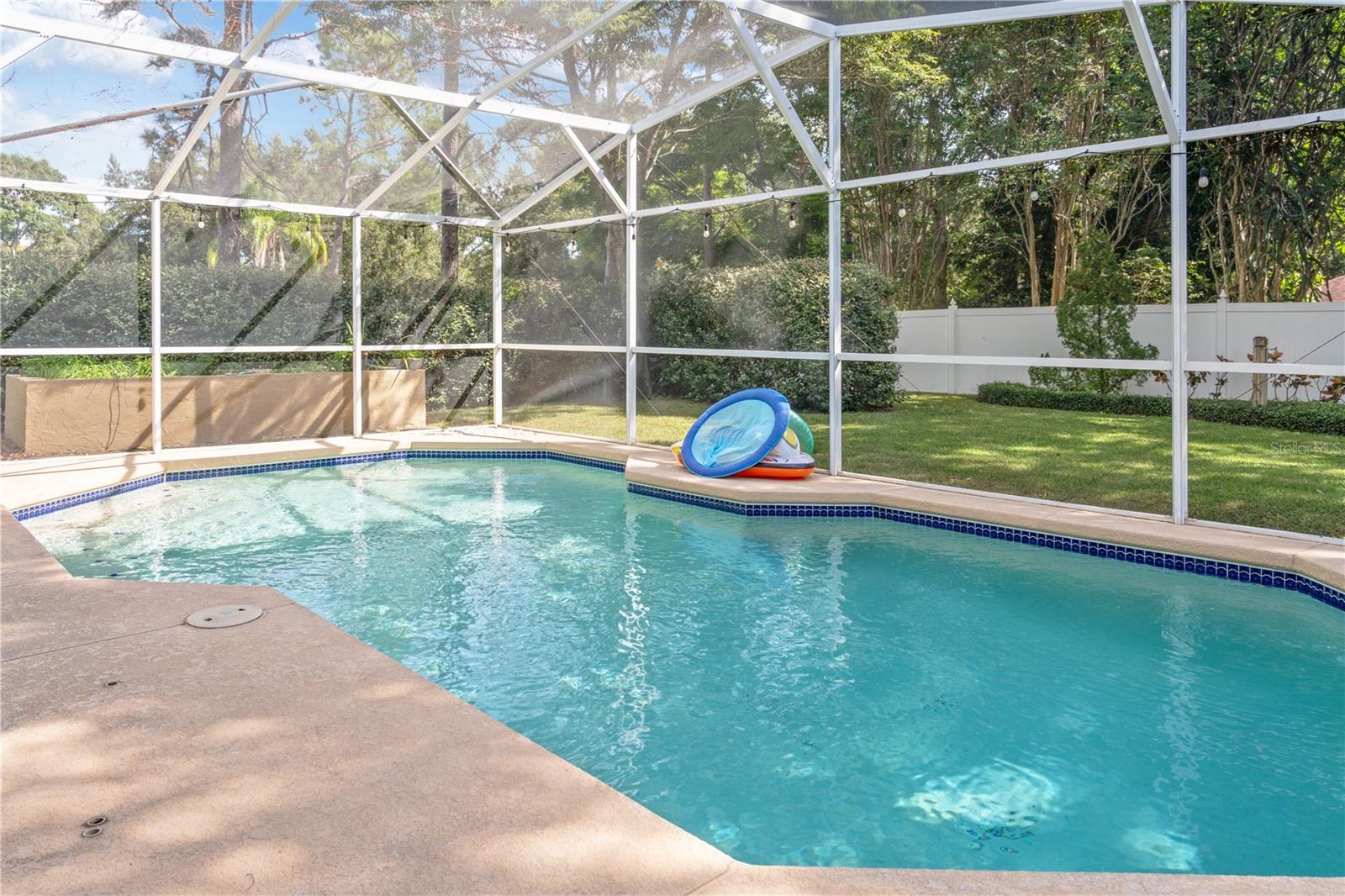 Image 34 of 47 For 901 Forest Hill Drive