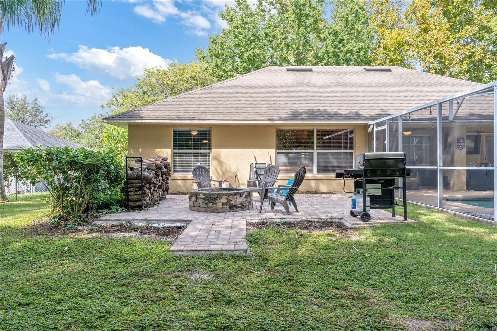 Image 39 of 47 For 901 Forest Hill Drive