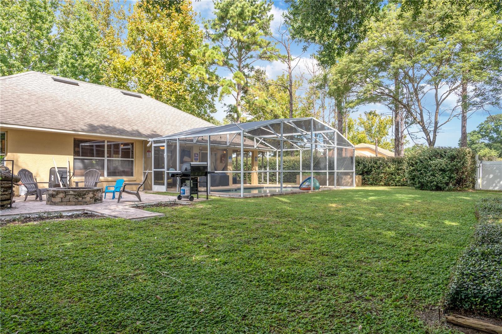 Image 40 of 47 For 901 Forest Hill Drive