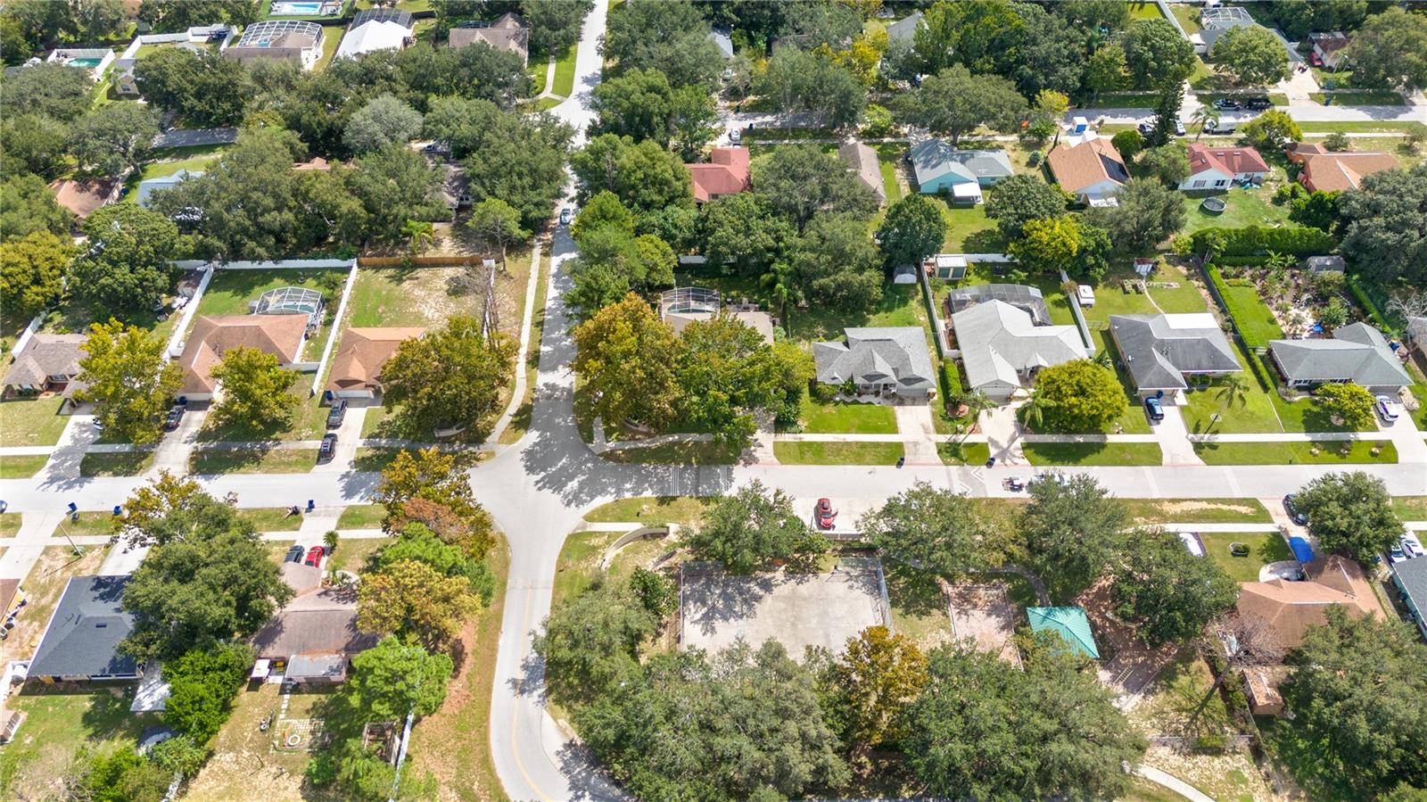 Image 7 of 47 For 901 Forest Hill Drive
