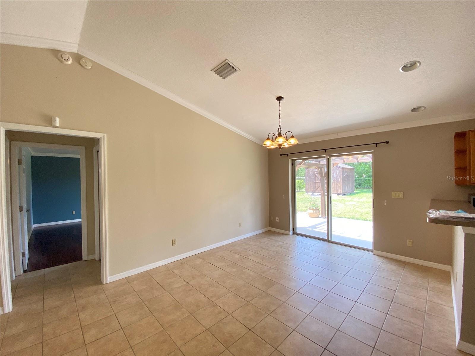 Image 10 of 30 For 14673 20th Place
