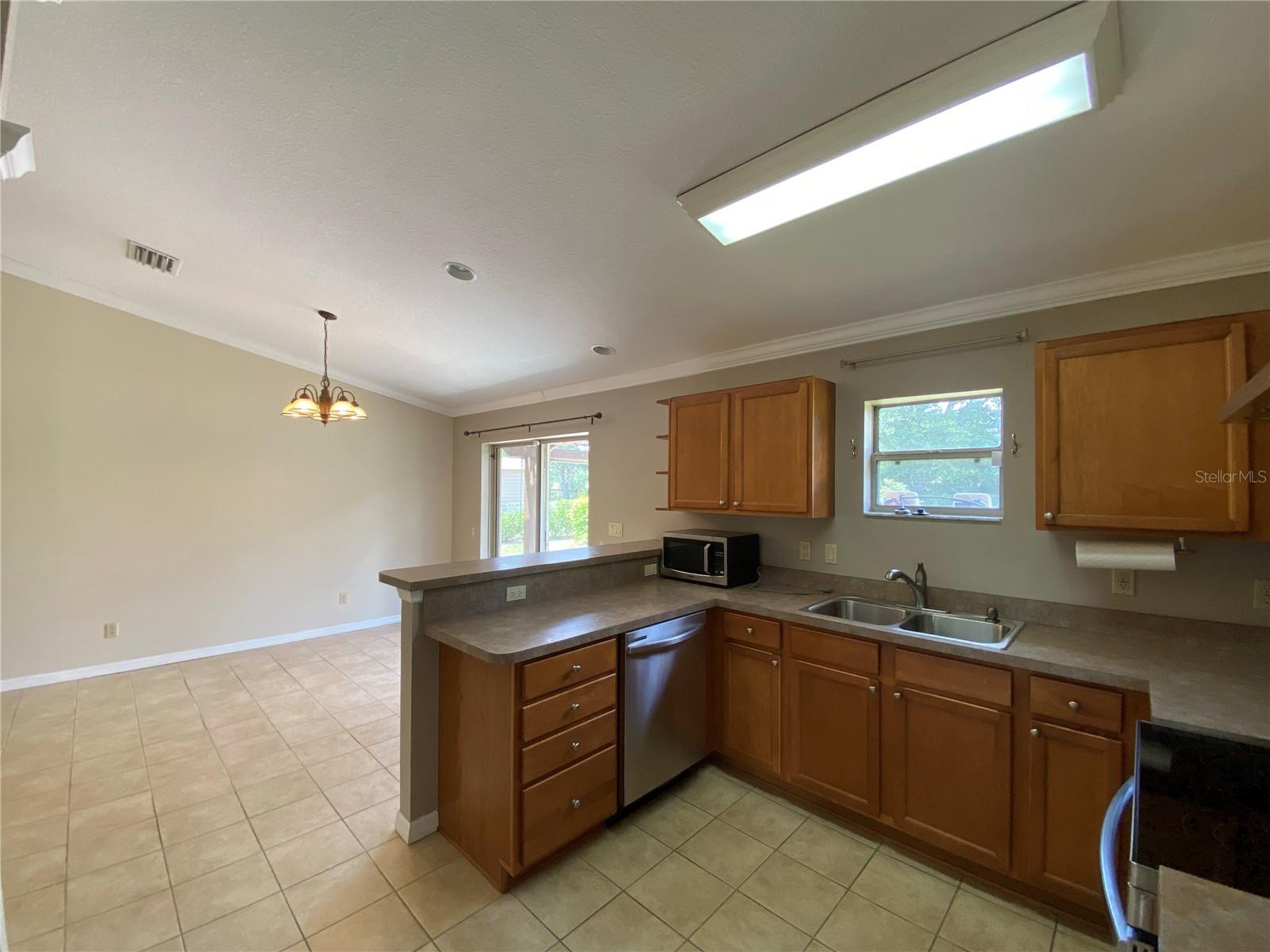 Image 7 of 30 For 14673 20th Place