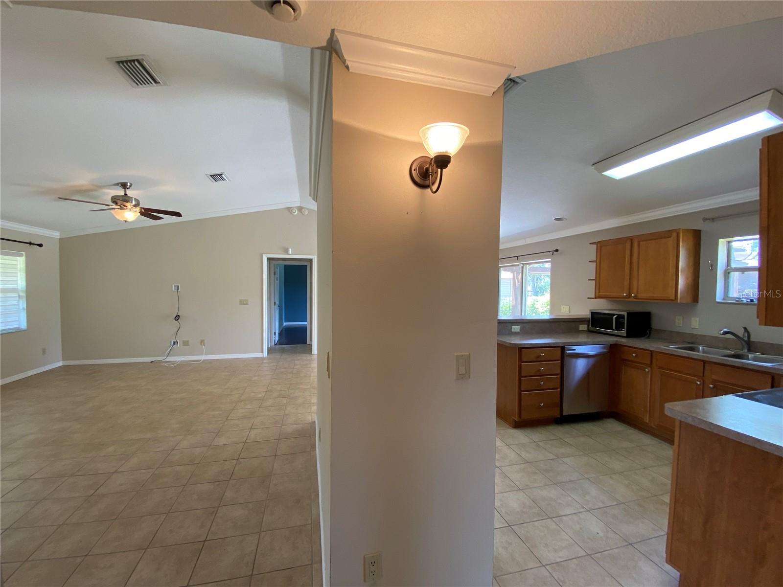 Image 9 of 30 For 14673 20th Place