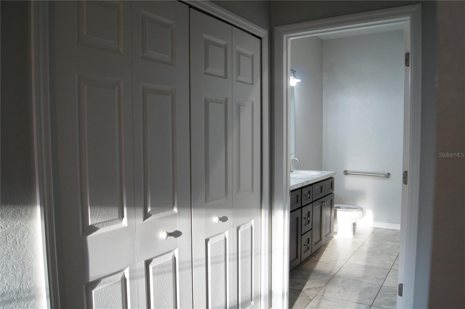 Image 17 of 29 For 3415 Anthony Road 304