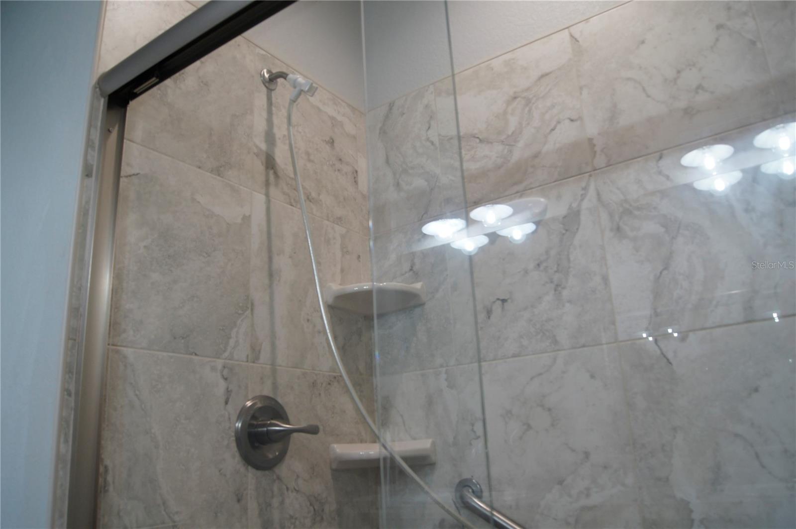 Image 21 of 29 For 3415 Anthony Road 304