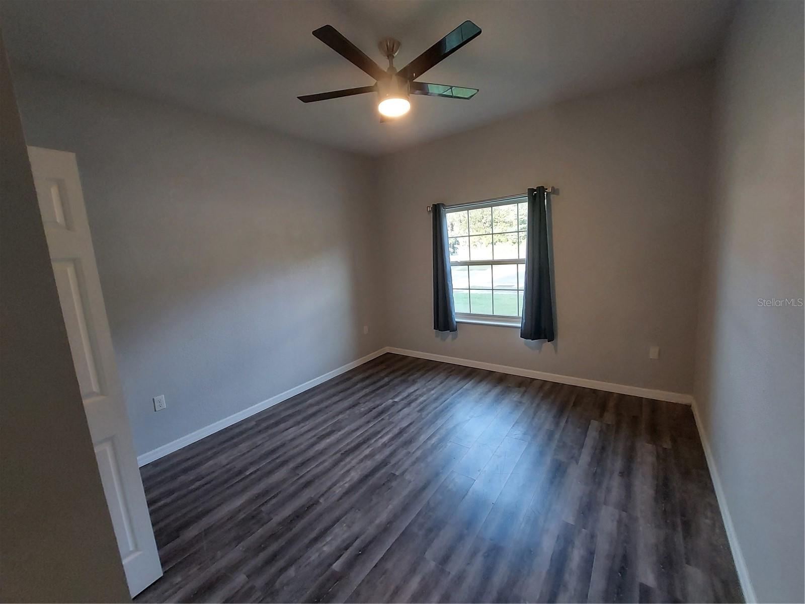 Image 25 of 29 For 3415 Anthony Road 304