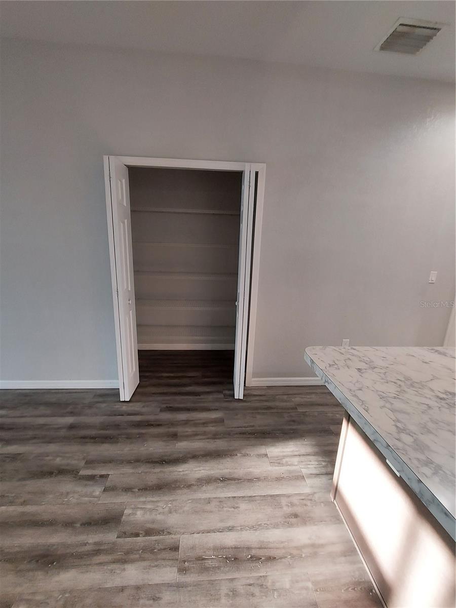 Image 26 of 29 For 3415 Anthony Road 304