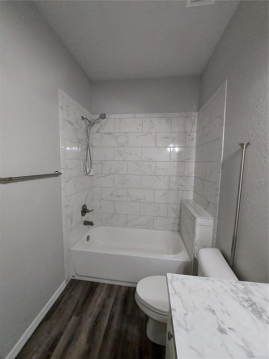 Image 27 of 29 For 3415 Anthony Road 304