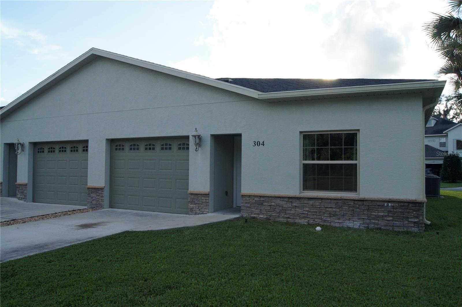 Image 6 of 29 For 3415 Anthony Road 304