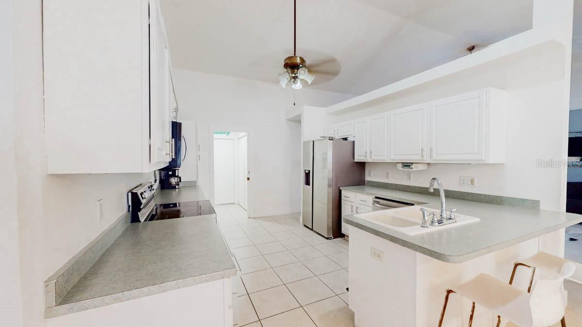 Image 6 of 27 For 13850 71st Lane