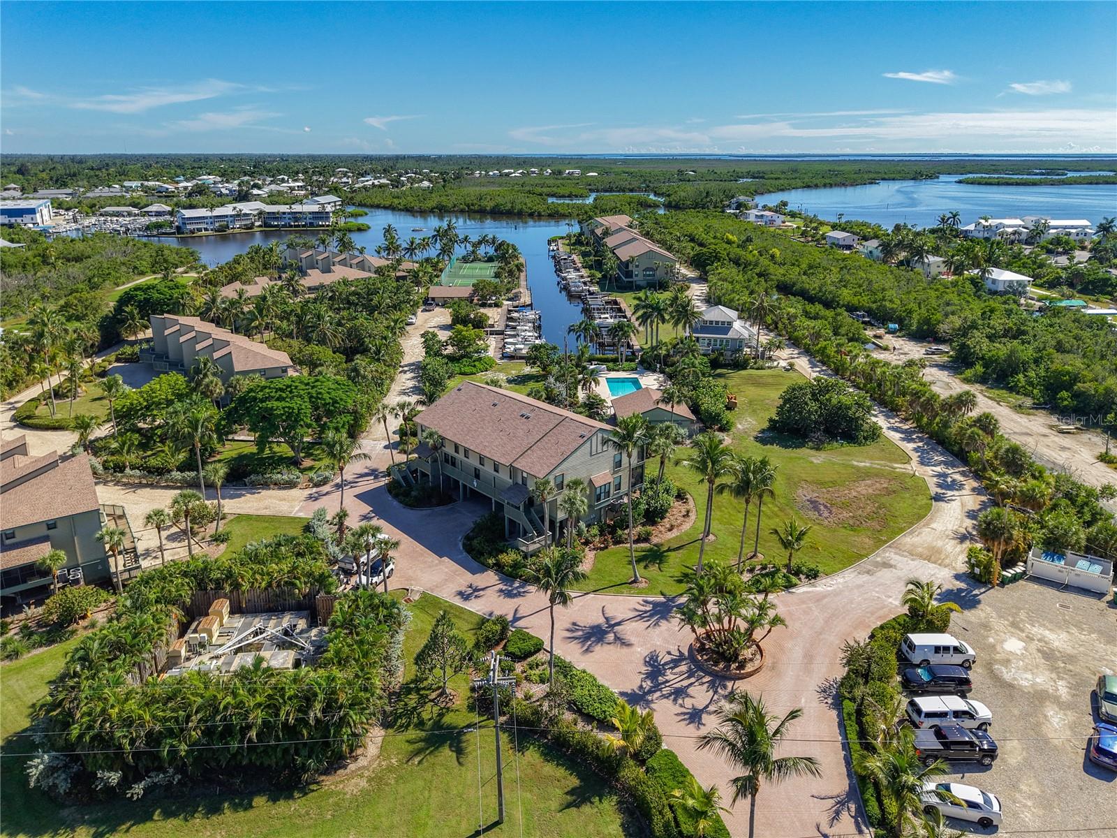 Image 4 of 87 For 16750 Bocilla Palms Drive 74