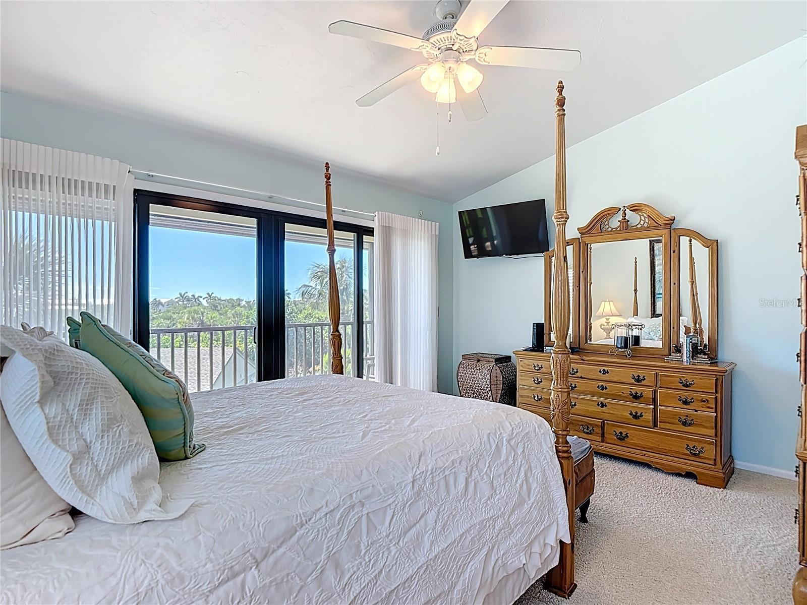 Image 43 of 87 For 16750 Bocilla Palms Drive 74