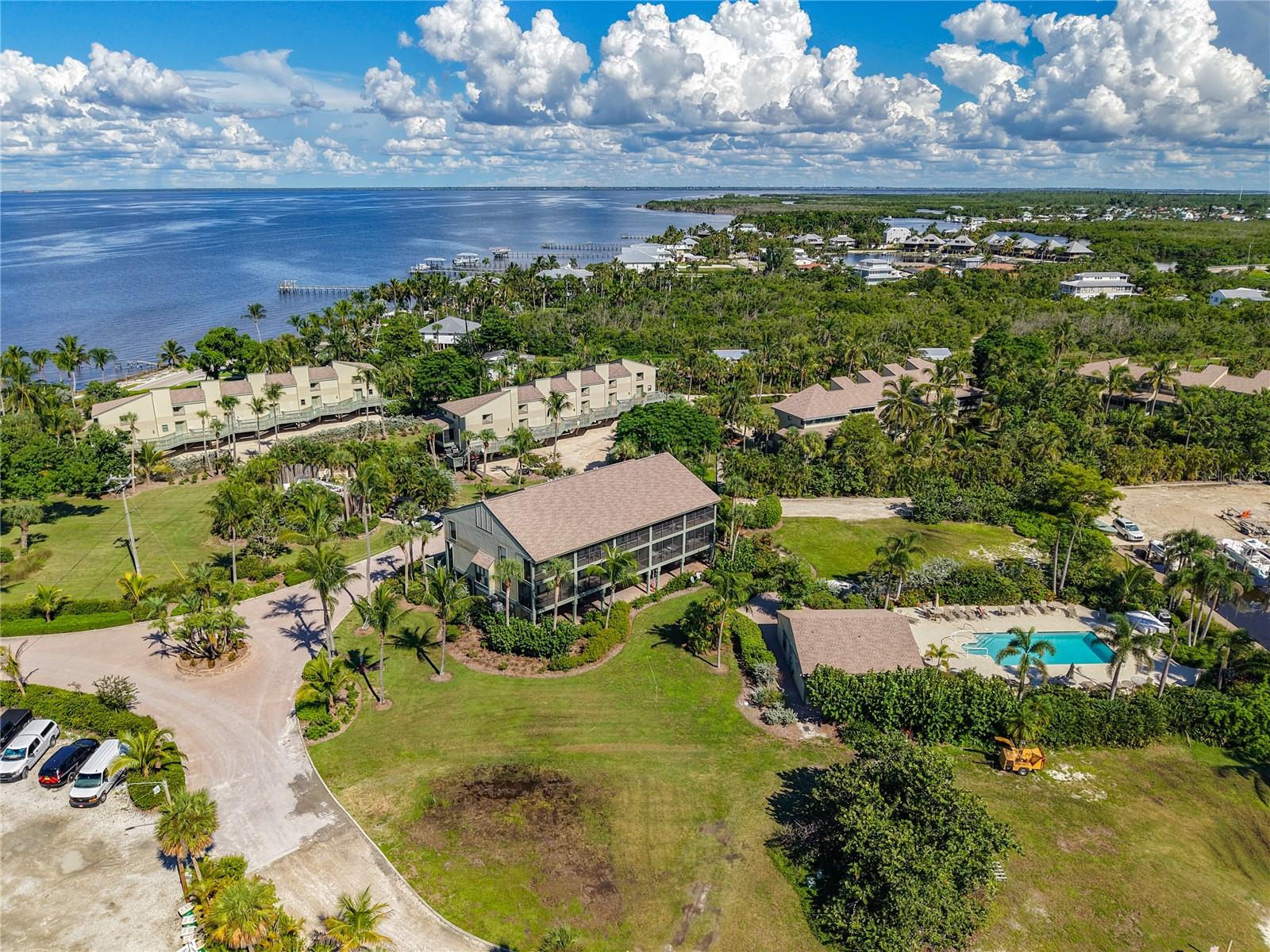 Image 66 of 87 For 16750 Bocilla Palms Drive 74