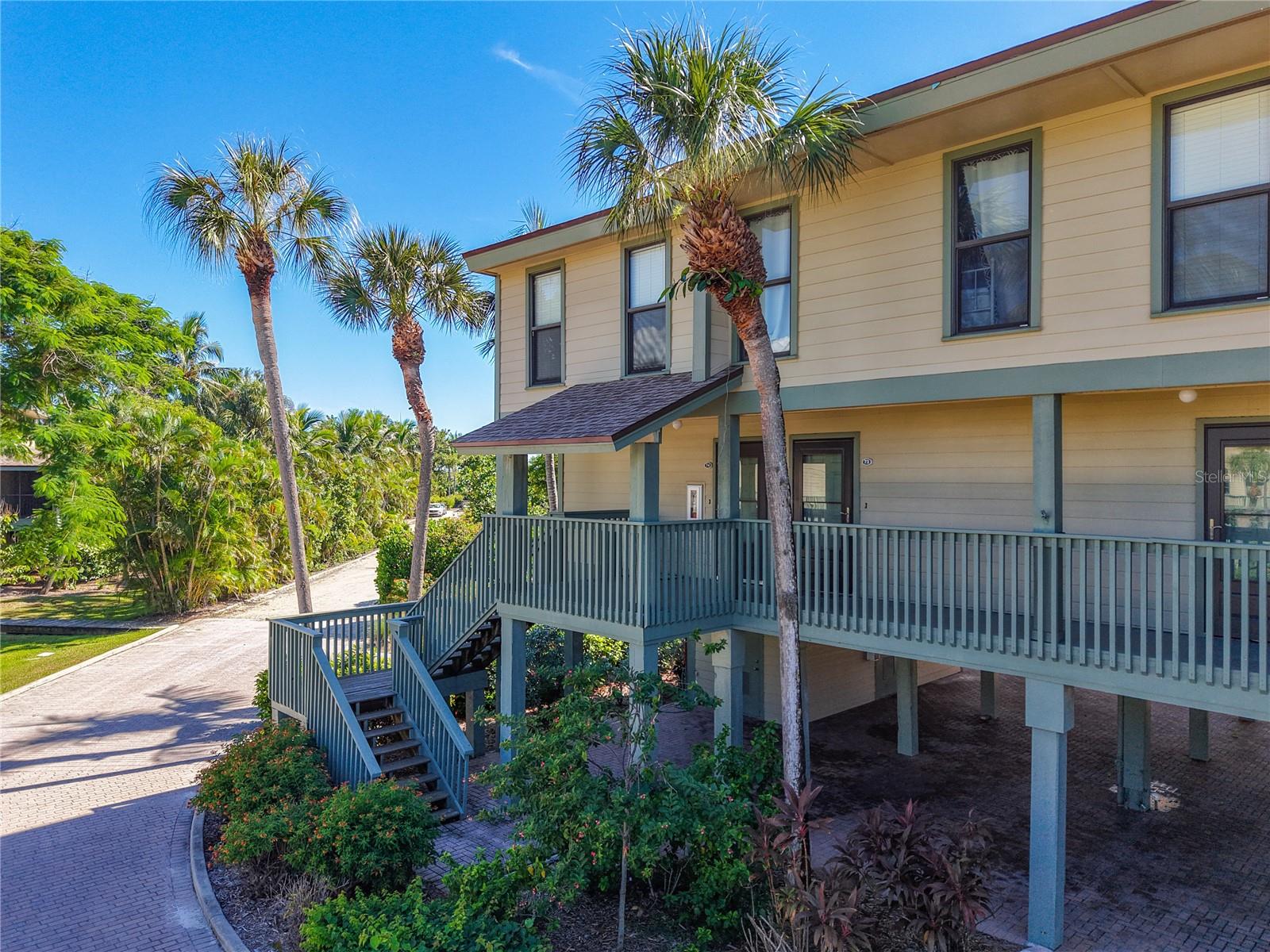 Image 7 of 87 For 16750 Bocilla Palms Drive 74