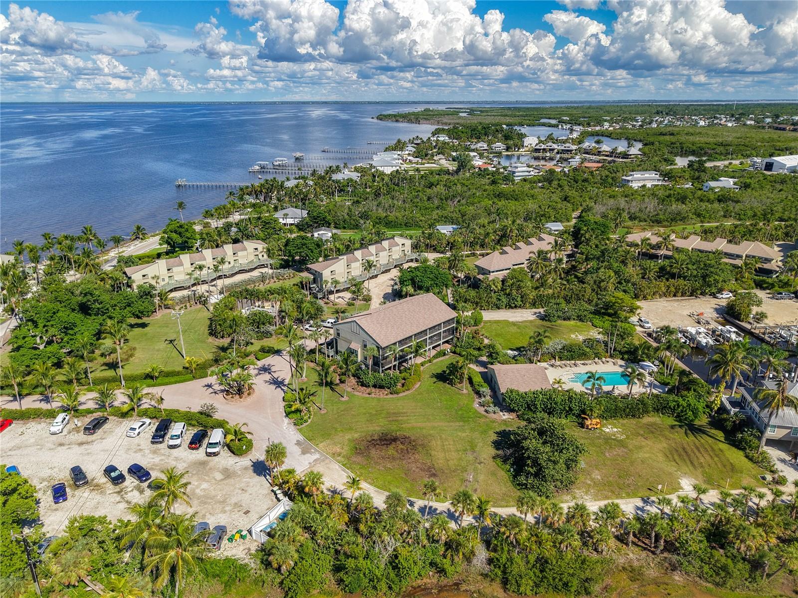 Image 72 of 87 For 16750 Bocilla Palms Drive 74