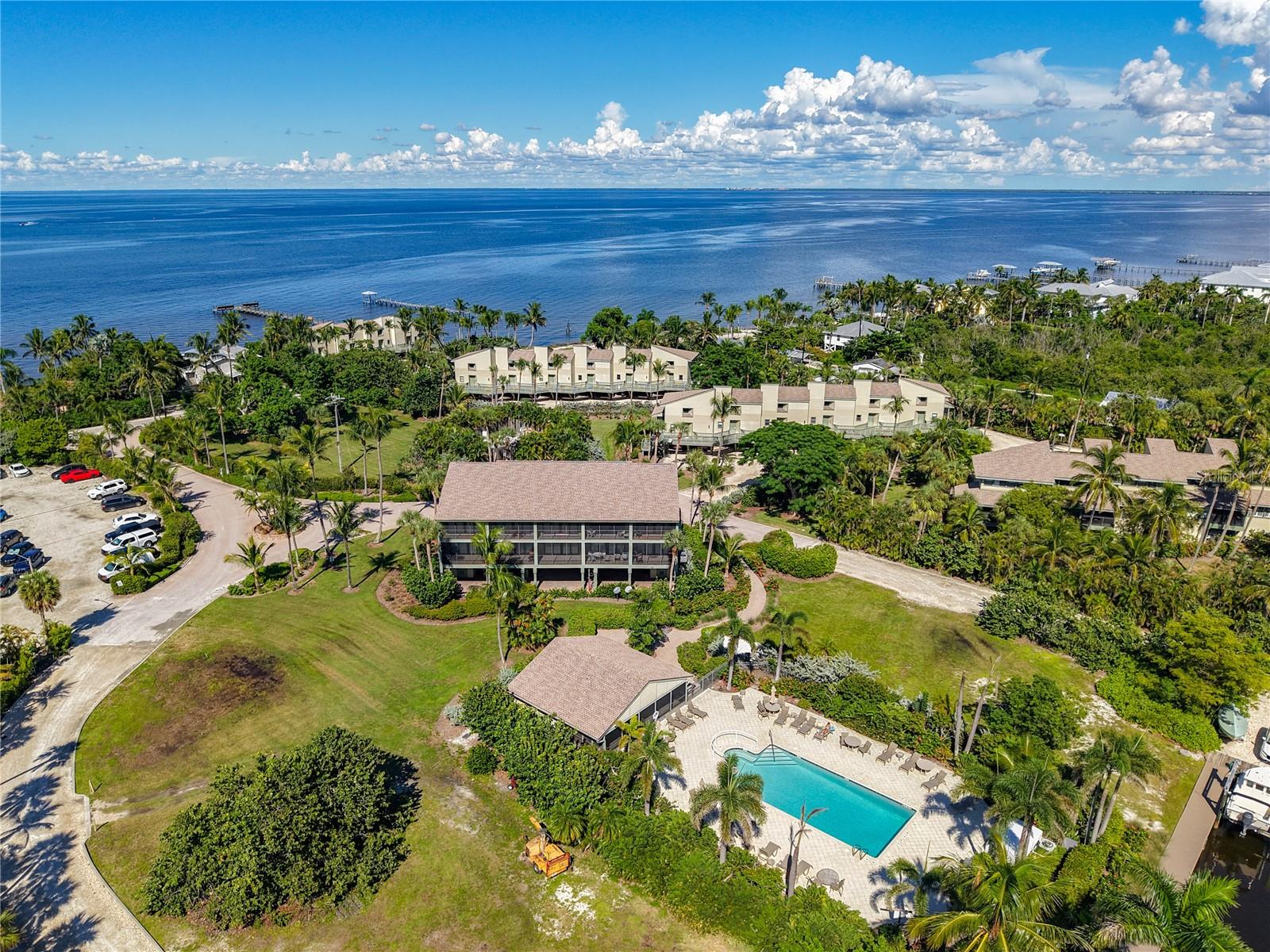 Image 76 of 87 For 16750 Bocilla Palms Drive 74