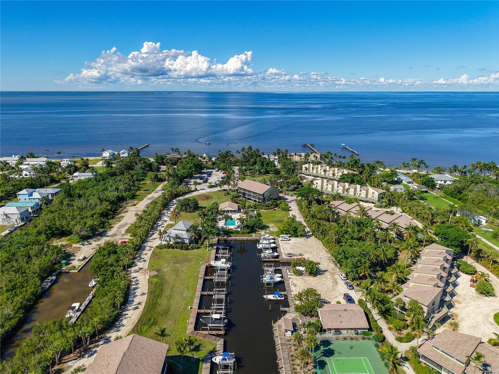 Image 80 of 87 For 16750 Bocilla Palms Drive 74