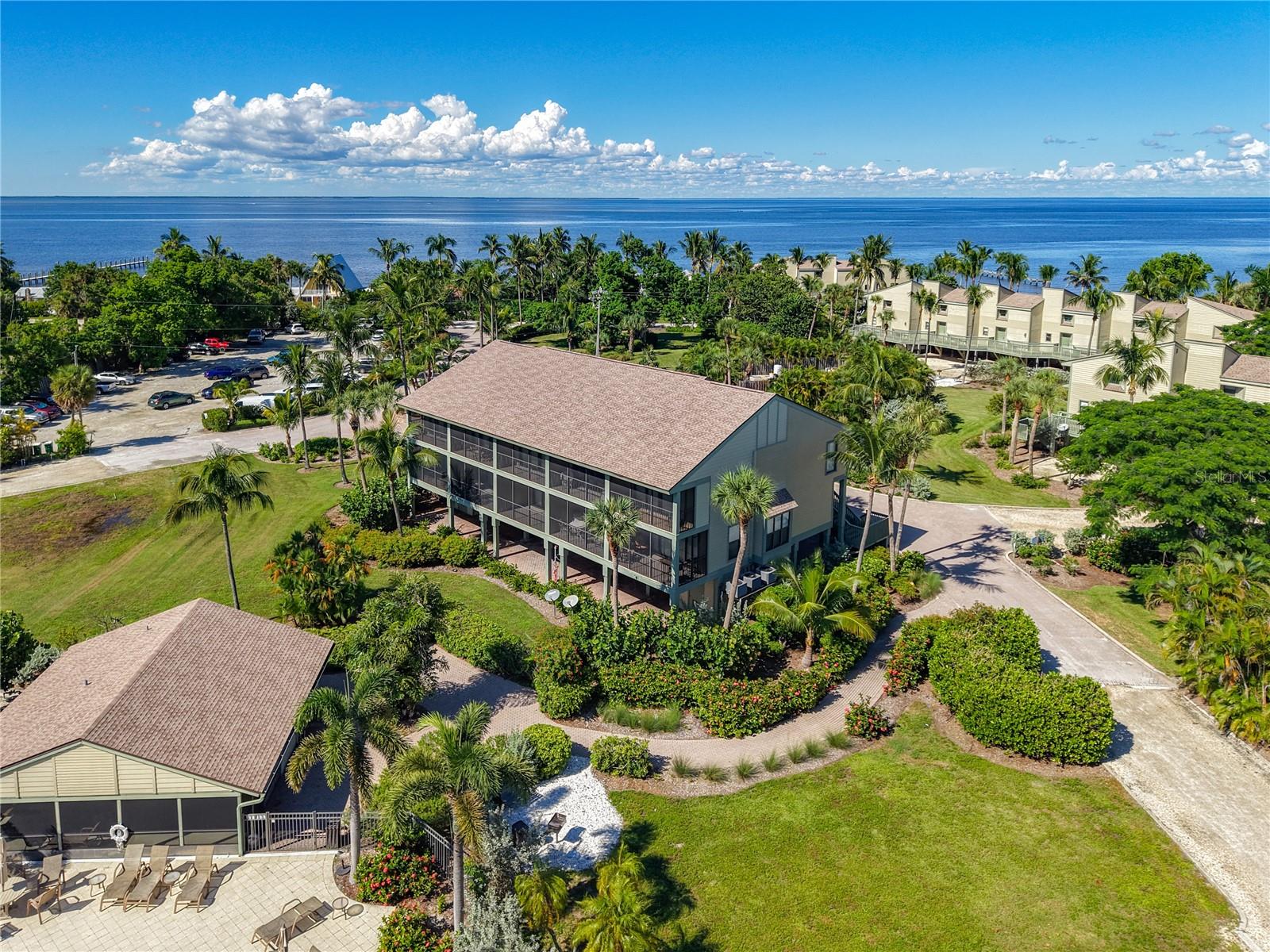 Image 84 of 87 For 16750 Bocilla Palms Drive 74