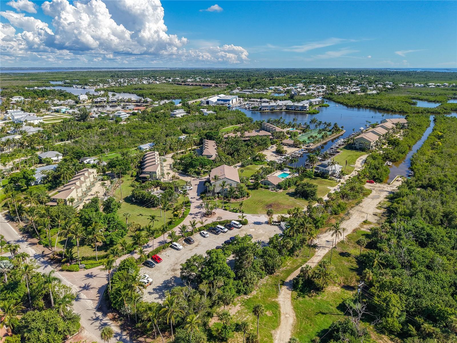 Image 86 of 87 For 16750 Bocilla Palms Drive 74