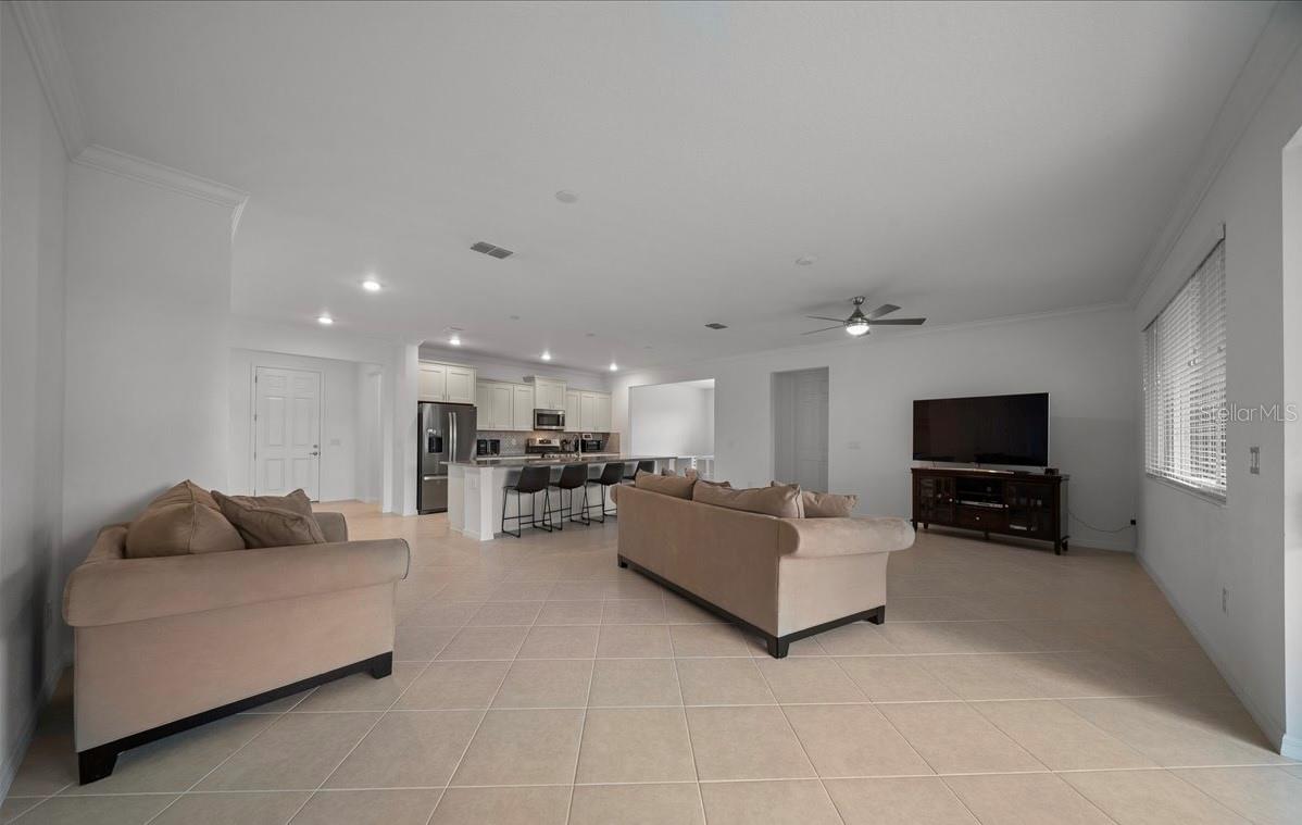 Image 11 of 49 For 8932 101st Circle