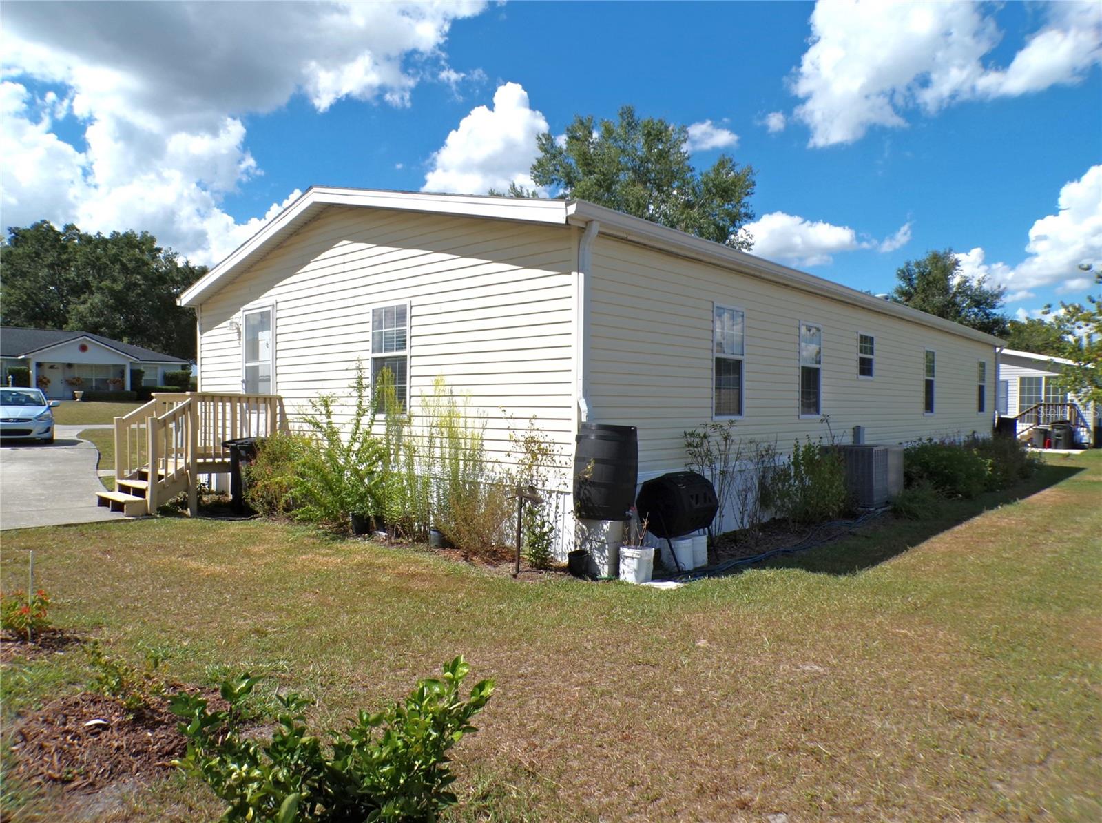 Image 7 of 43 For 8811 66th Terrace