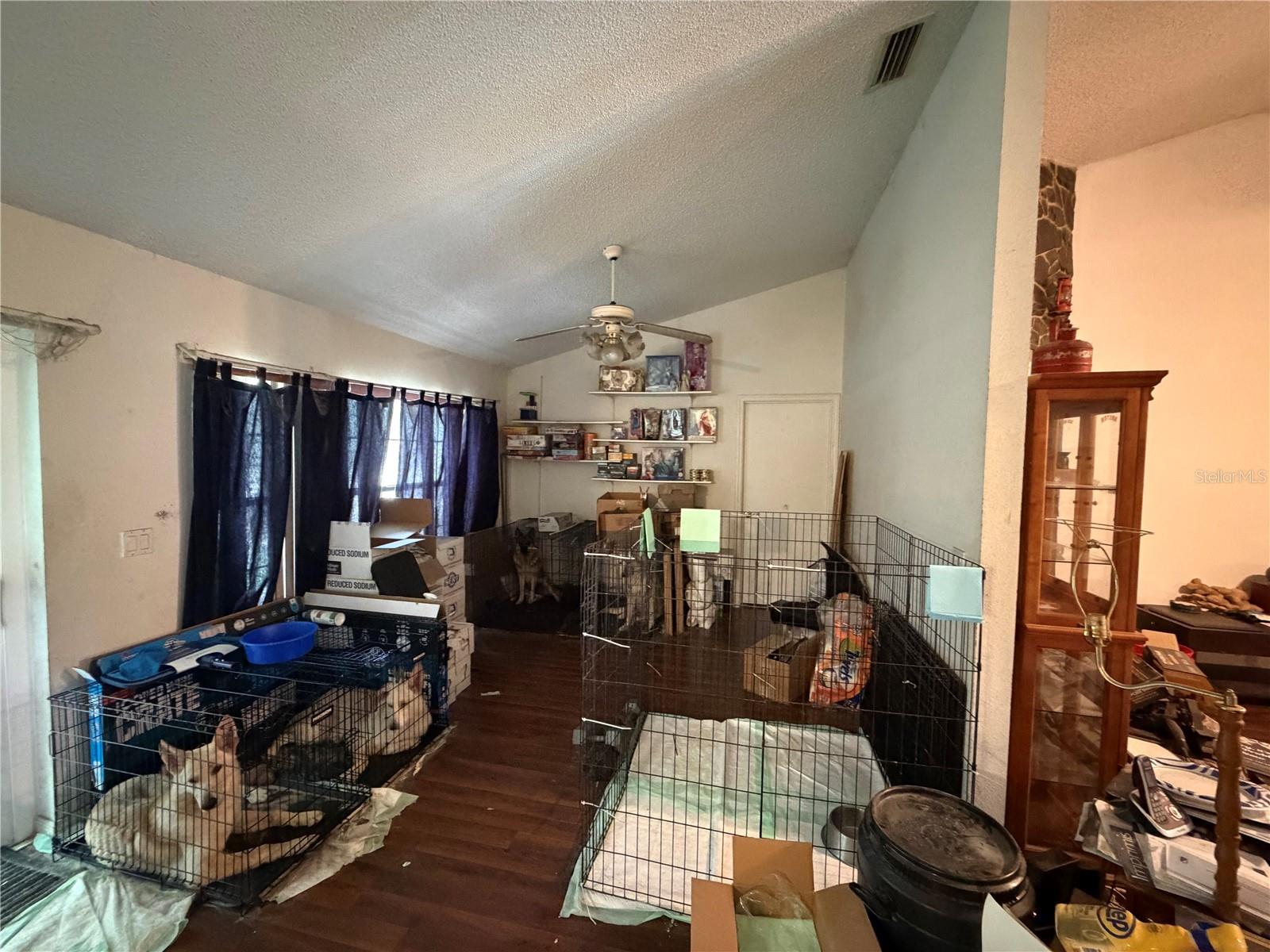 Image 17 of 41 For 9 Hialeah Drive