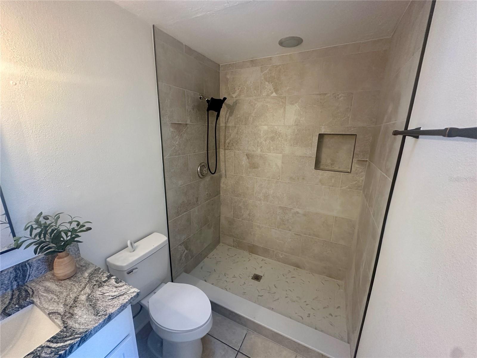 Image 34 of 75 For 4886 26th Terrace