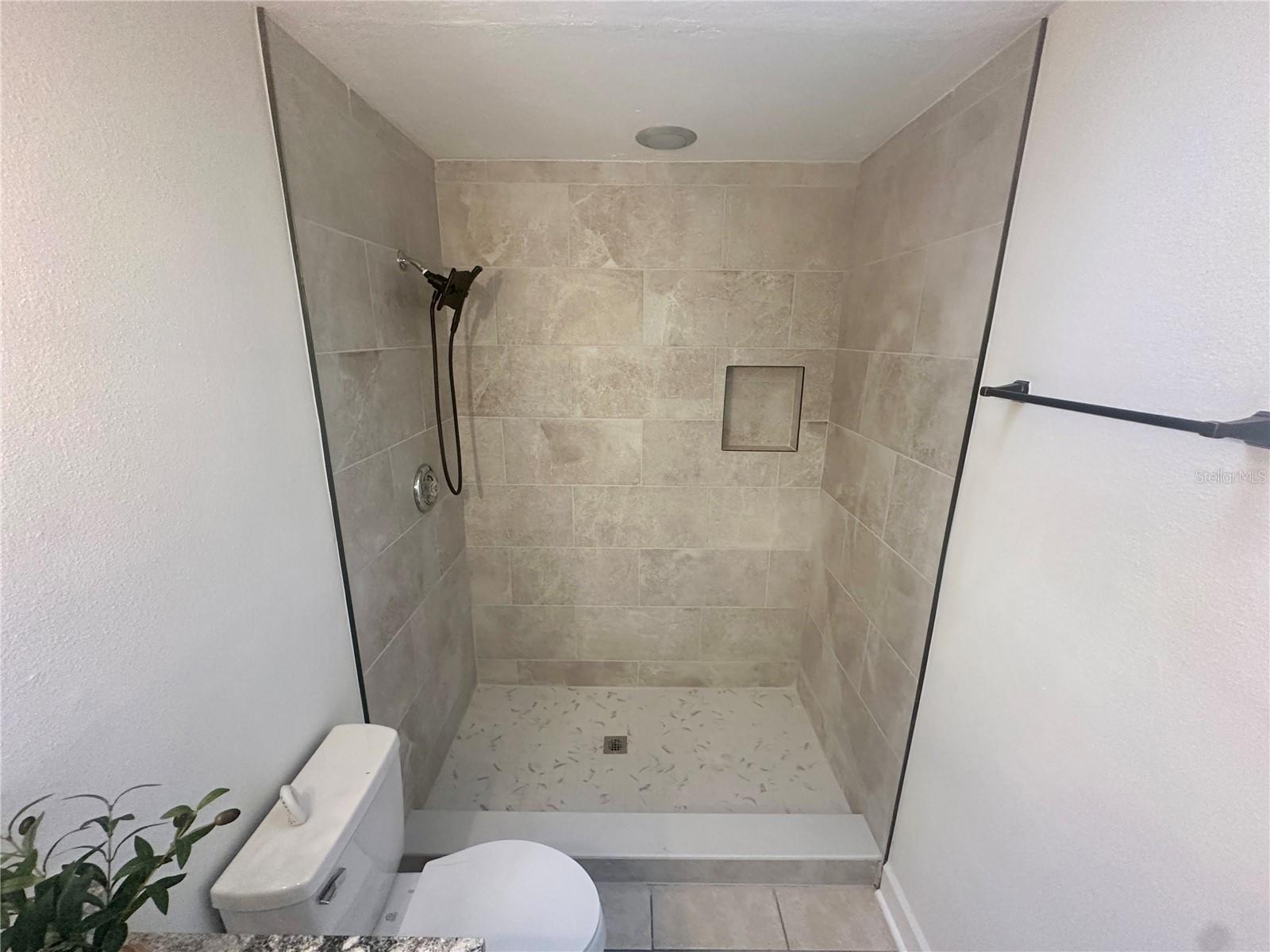 Image 35 of 75 For 4886 26th Terrace