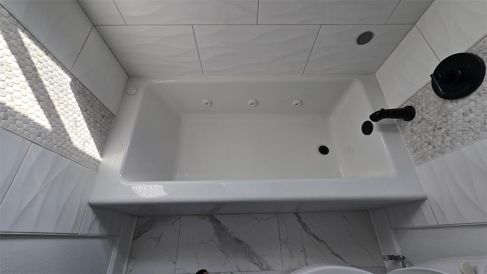 Image 45 of 75 For 4886 26th Terrace