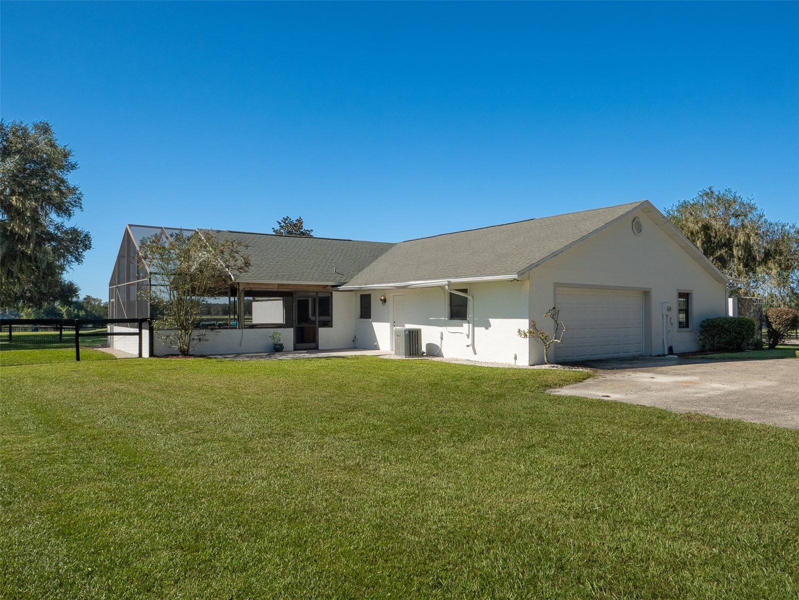 Image 18 of 32 For 15939 162nd Terrace