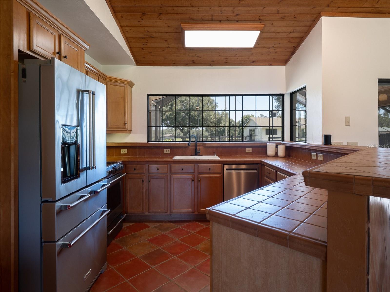 Image 7 of 32 For 15939 162nd Terrace