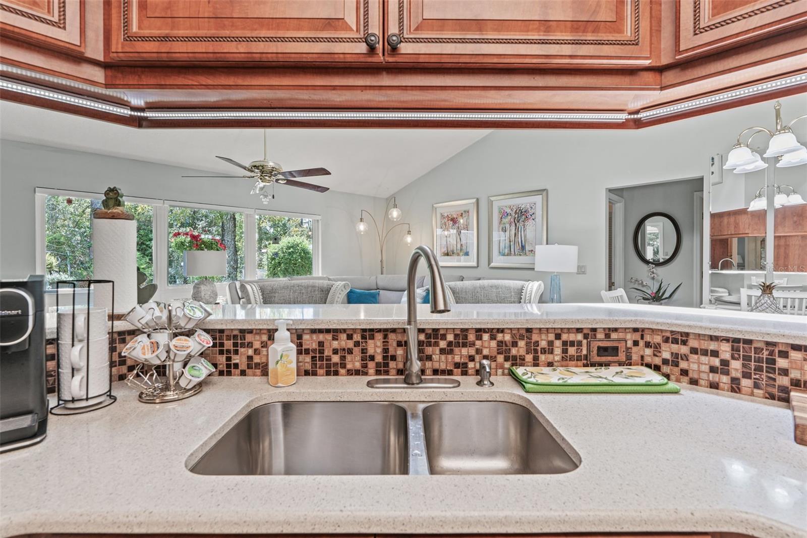 Image 16 of 48 For 4 Ipomoea Court