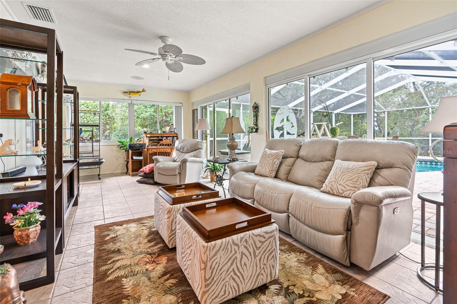 Image 32 of 48 For 4 Ipomoea Court