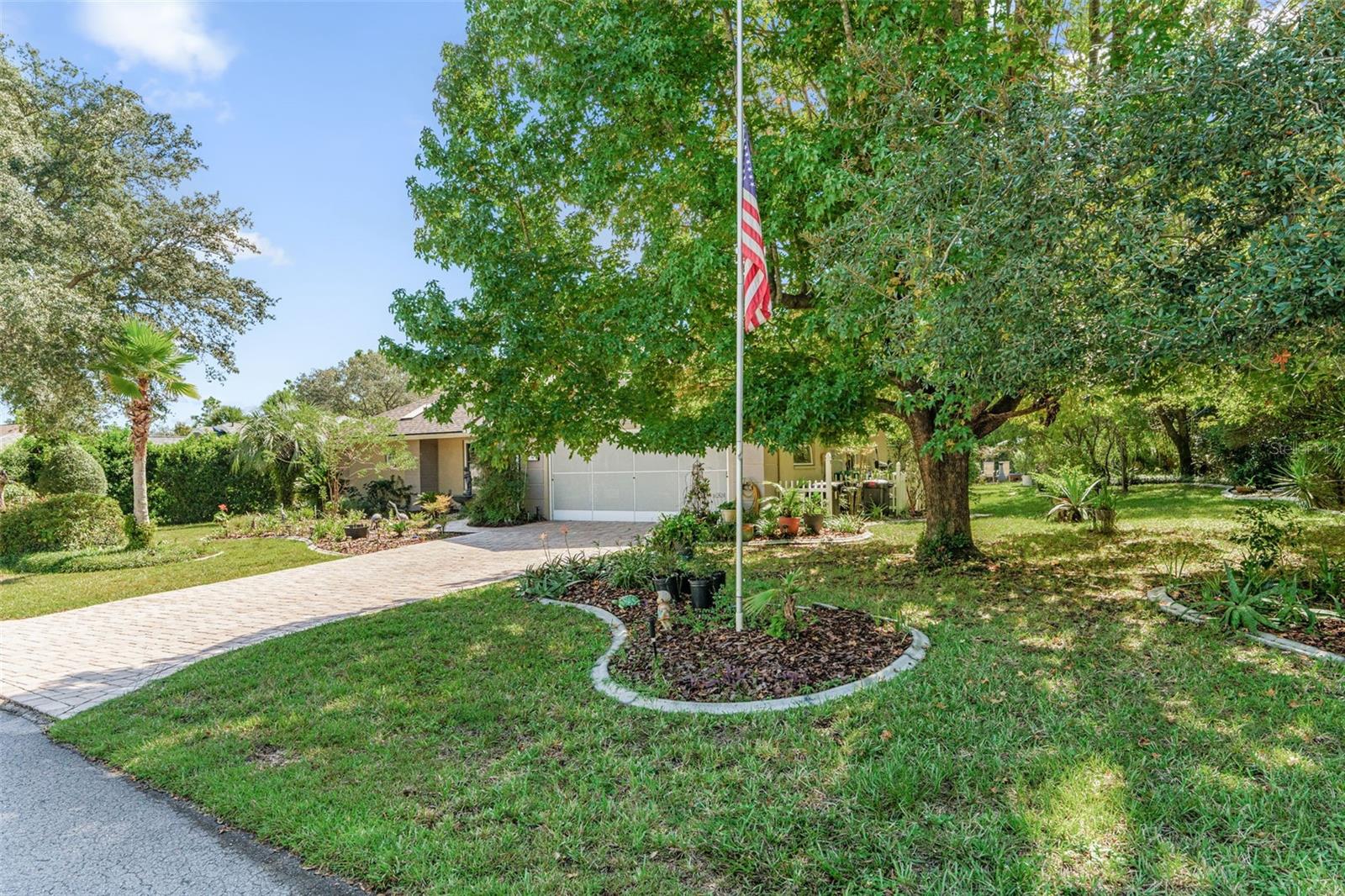 Image 43 of 48 For 4 Ipomoea Court