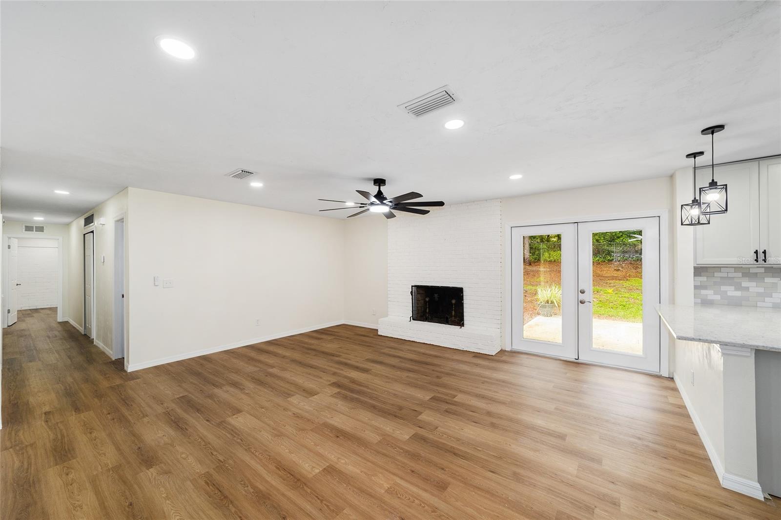 Image 11 of 58 For 9310 10th Place