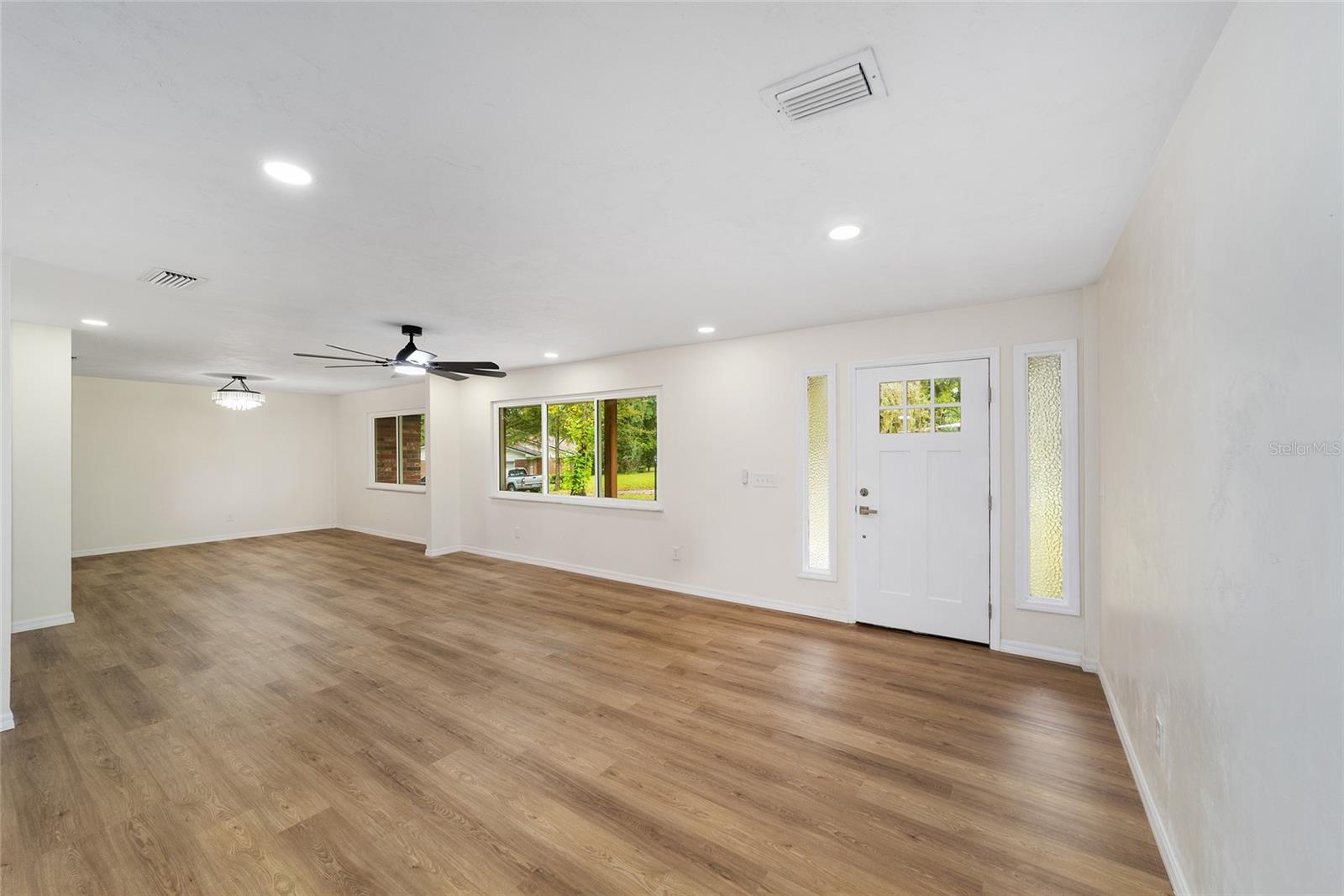 Image 13 of 58 For 9310 10th Place