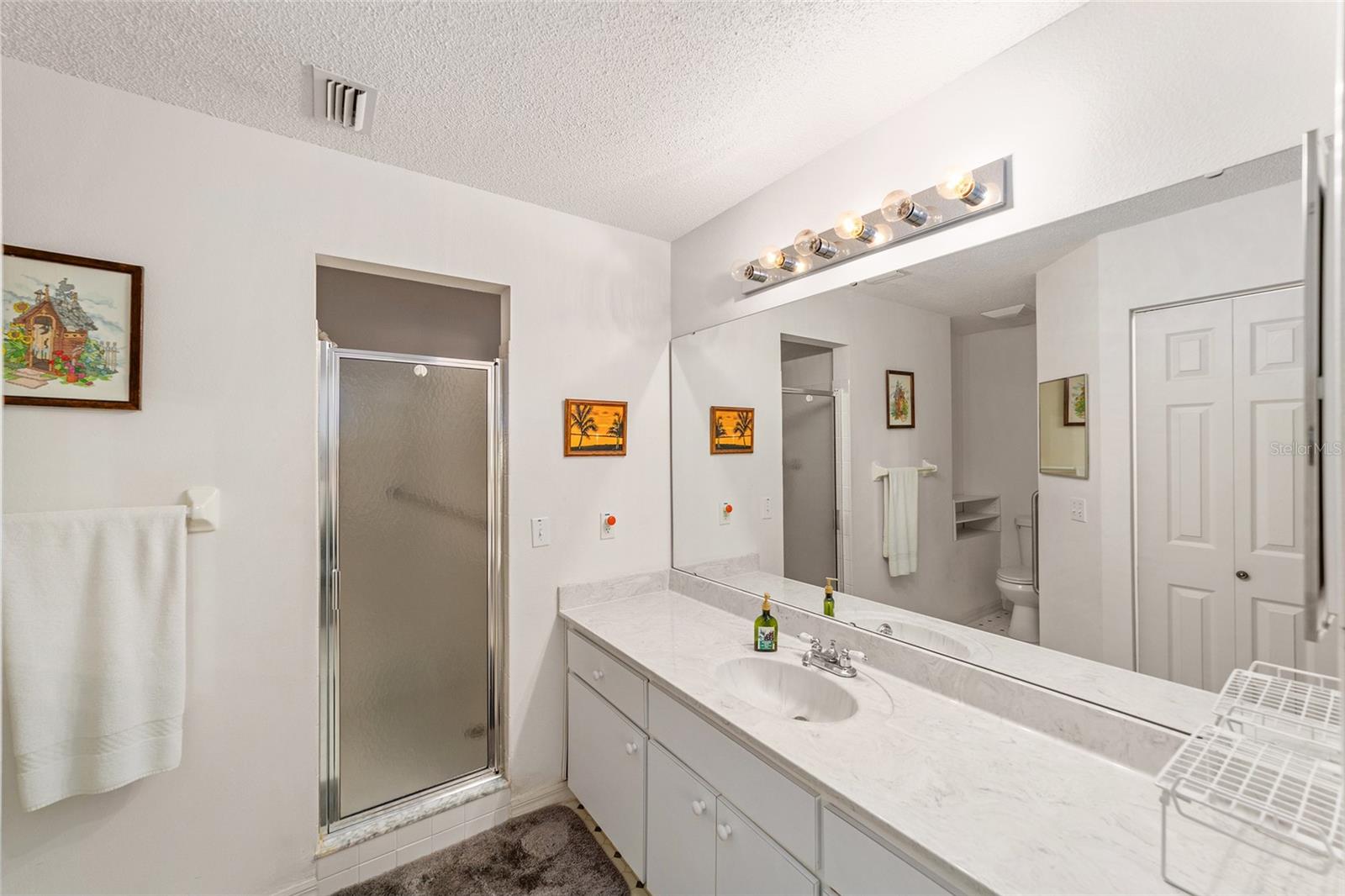 Image 28 of 51 For 9224 93rd Circle