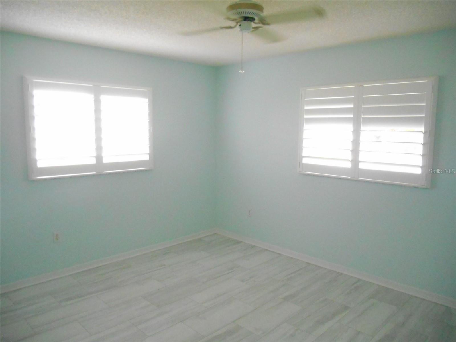 Image 10 of 29 For 17746 99th Avenue