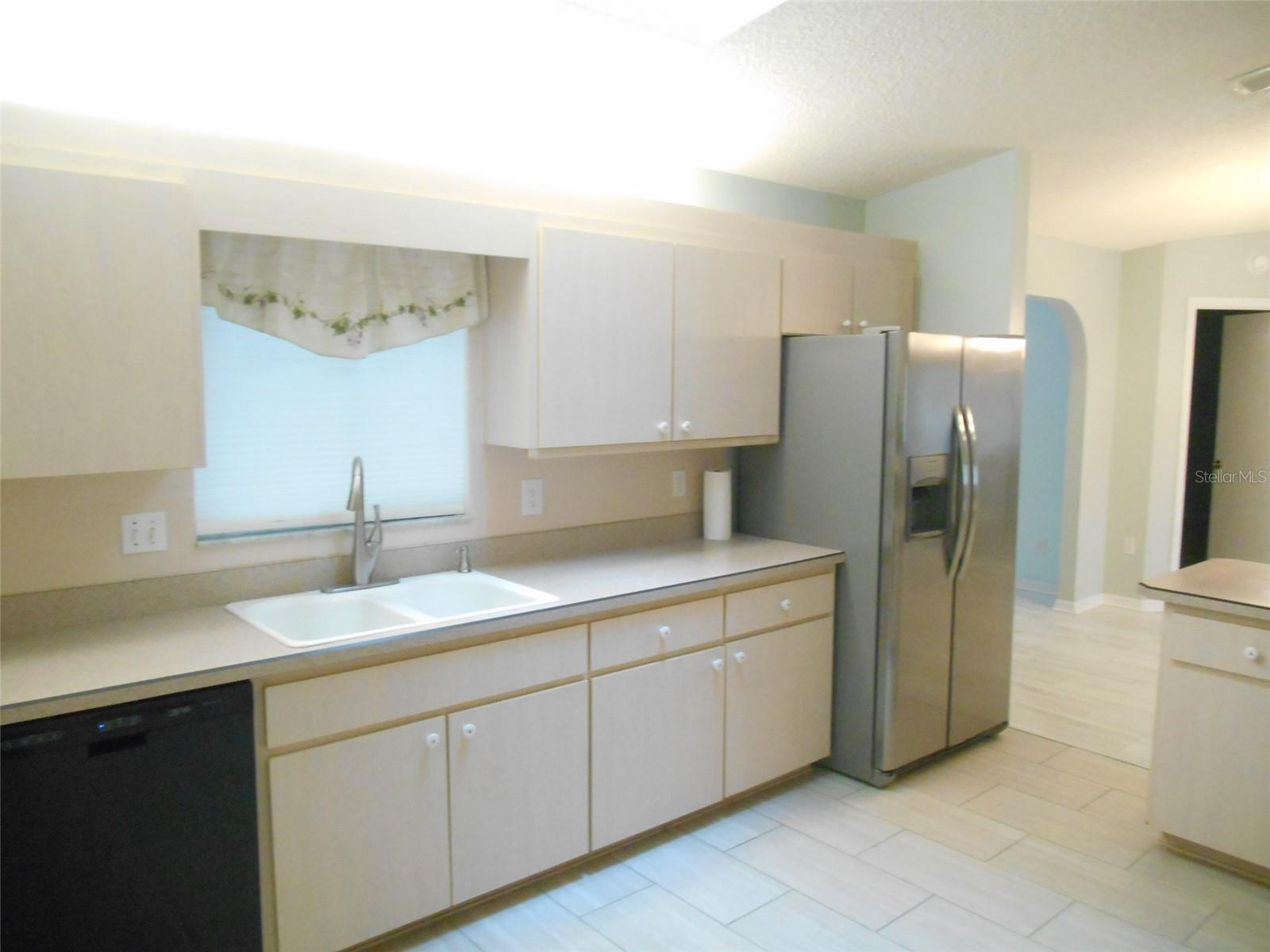 Image 4 of 29 For 17746 99th Avenue