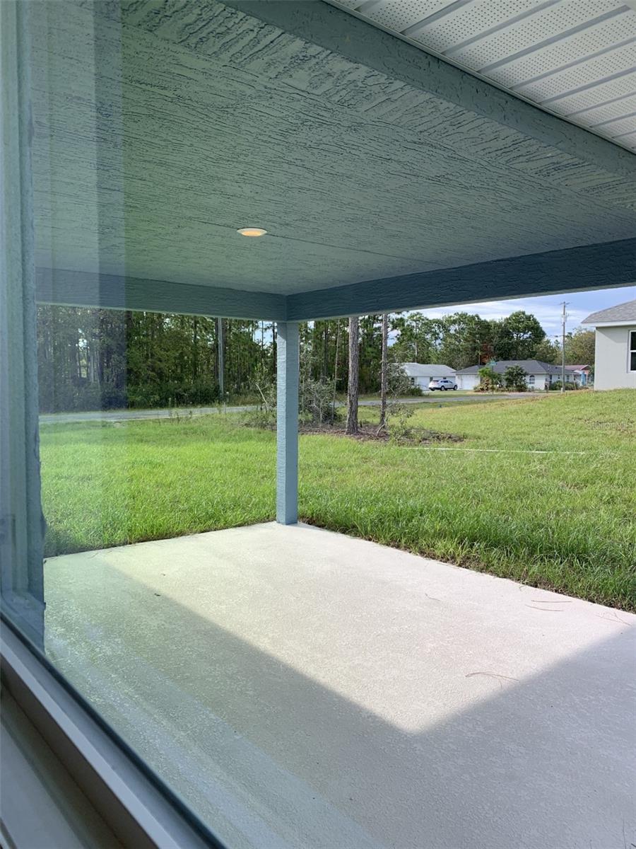 Listing photo id 10 for 2199 Say Drive