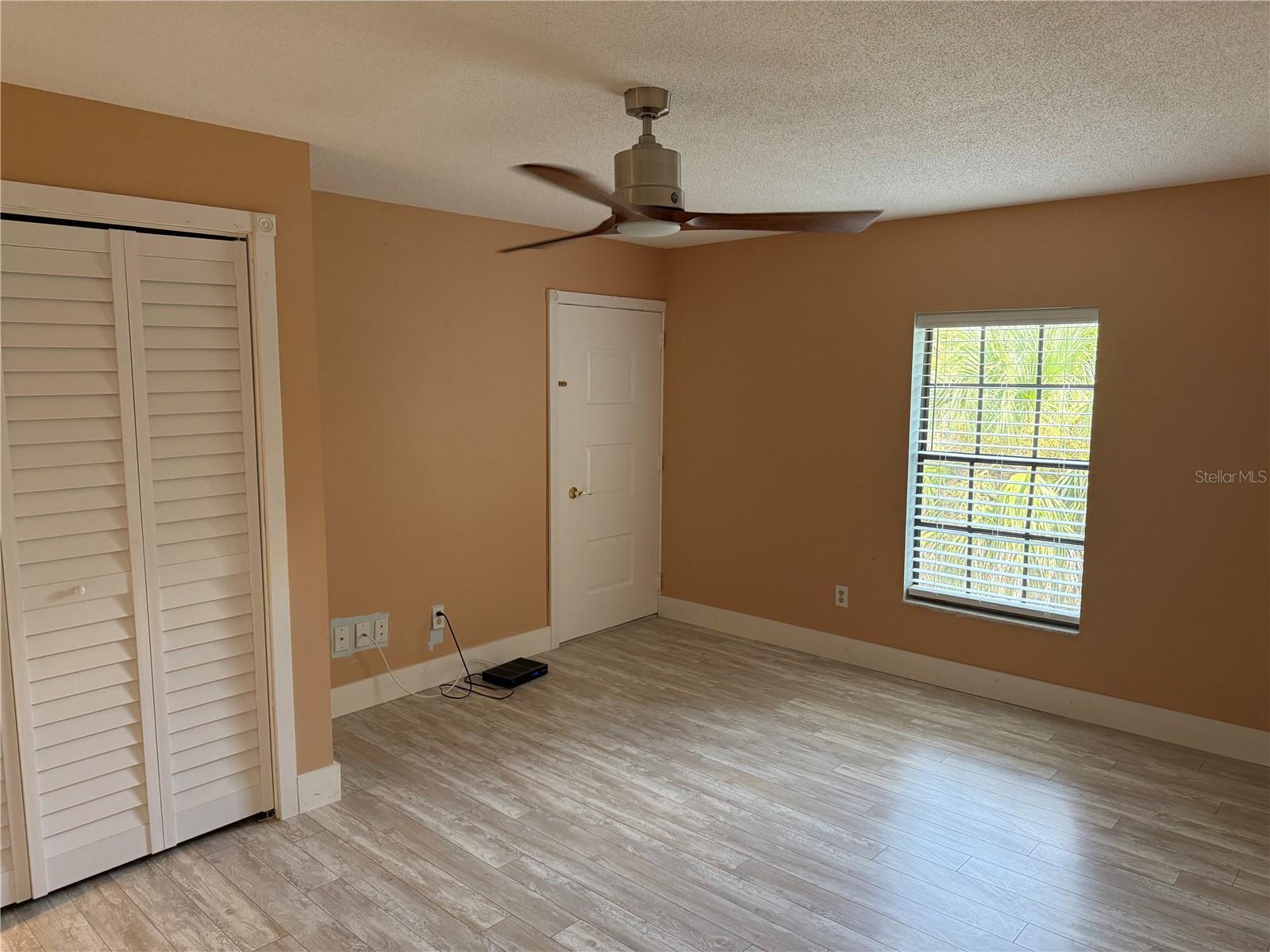 Image 19 of 60 For 11310 Bayshore Drive 58