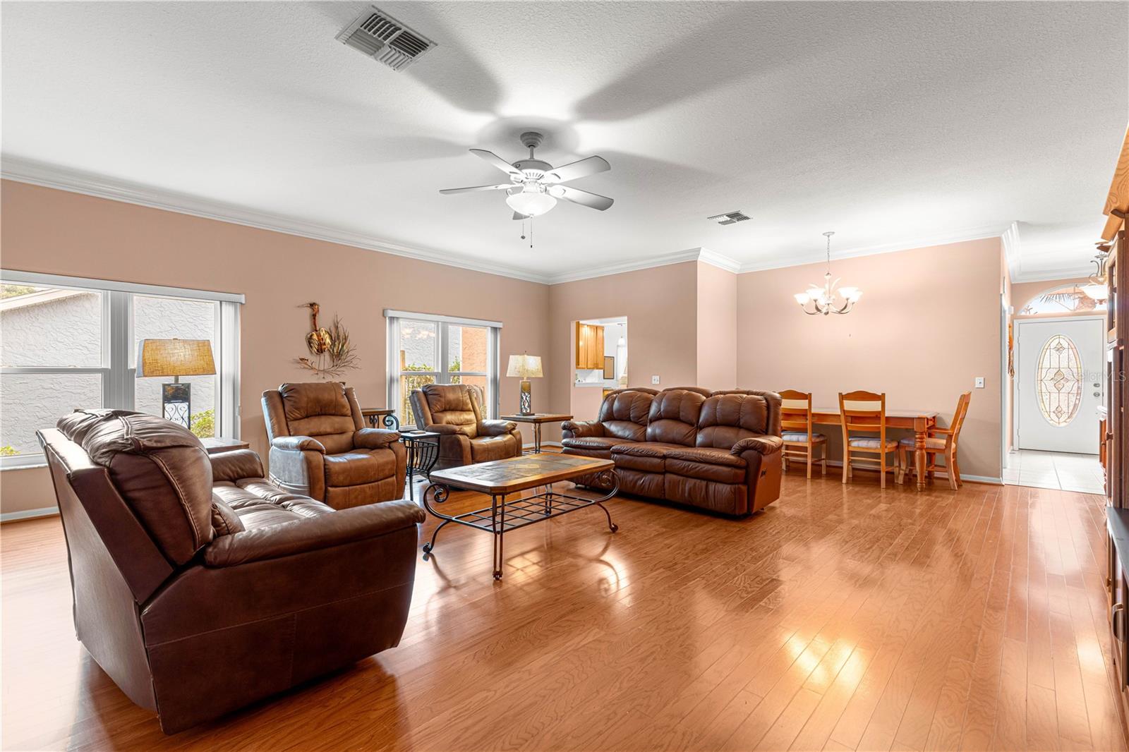 Image 24 of 50 For 9200 93rd Circle